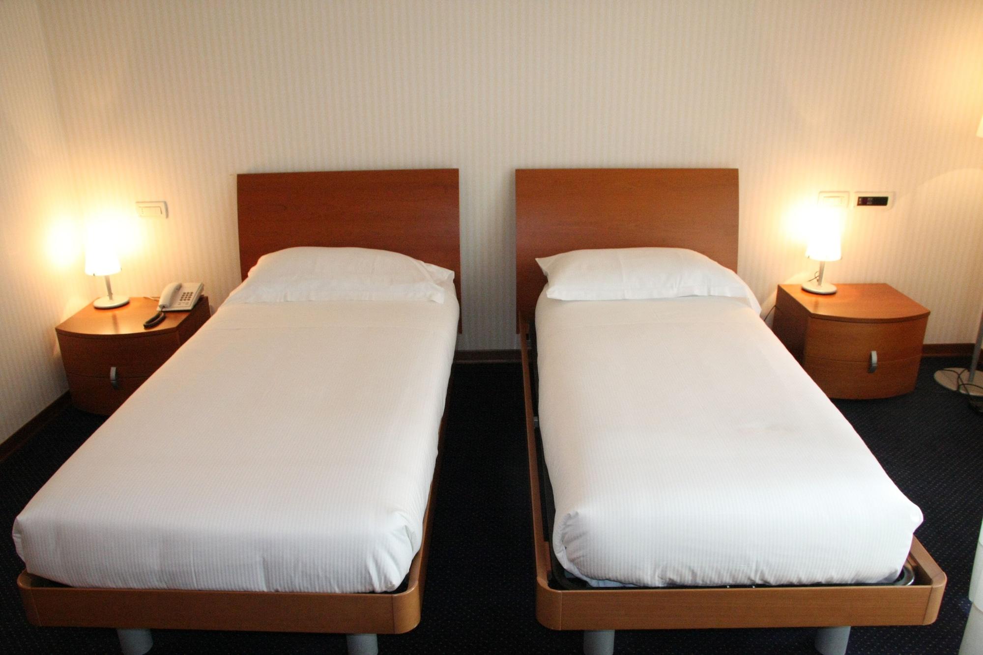 Hotel San Rocco มูเจีย ภายนอก รูปภาพ