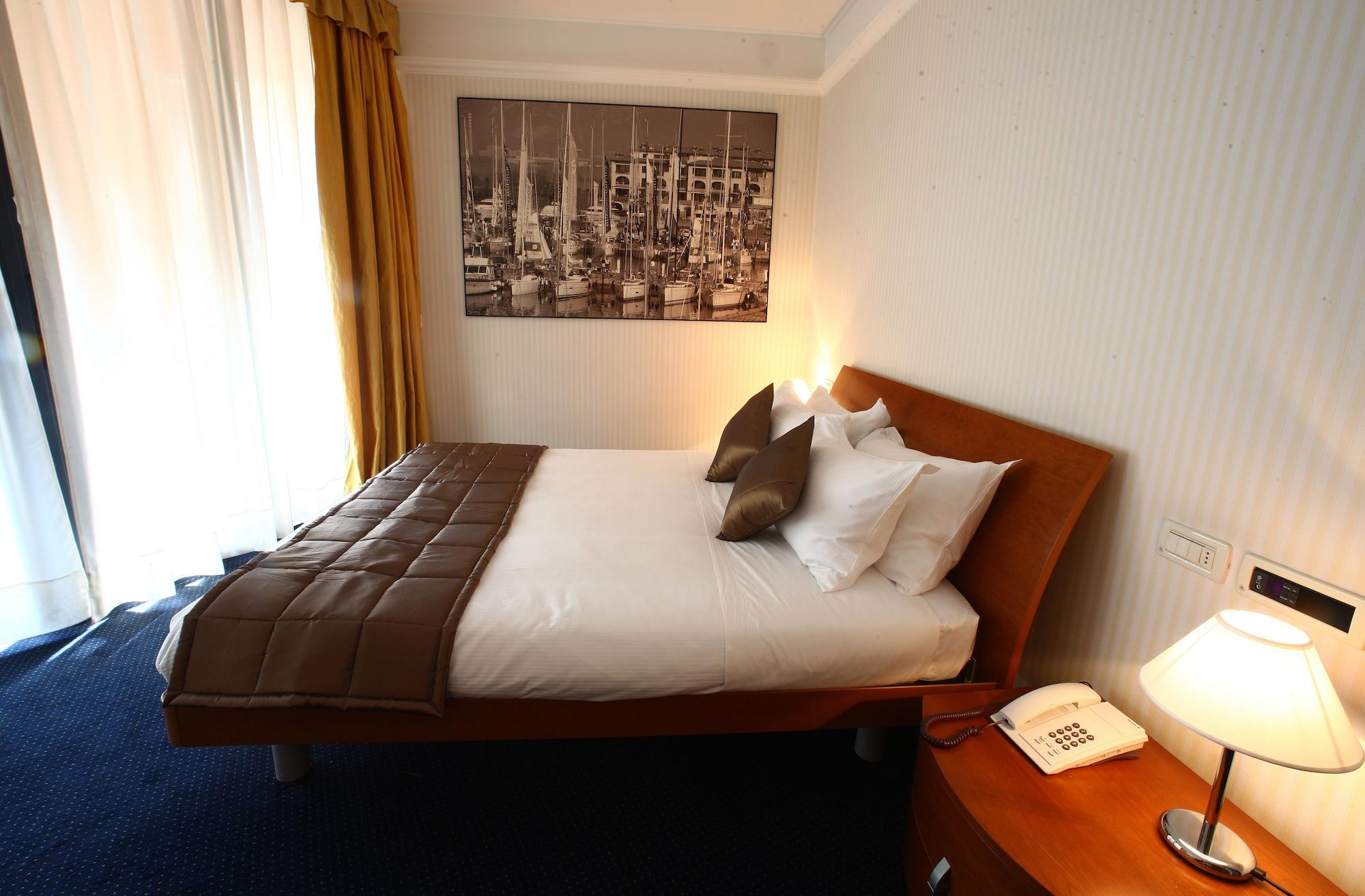 Hotel San Rocco มูเจีย ภายนอก รูปภาพ
