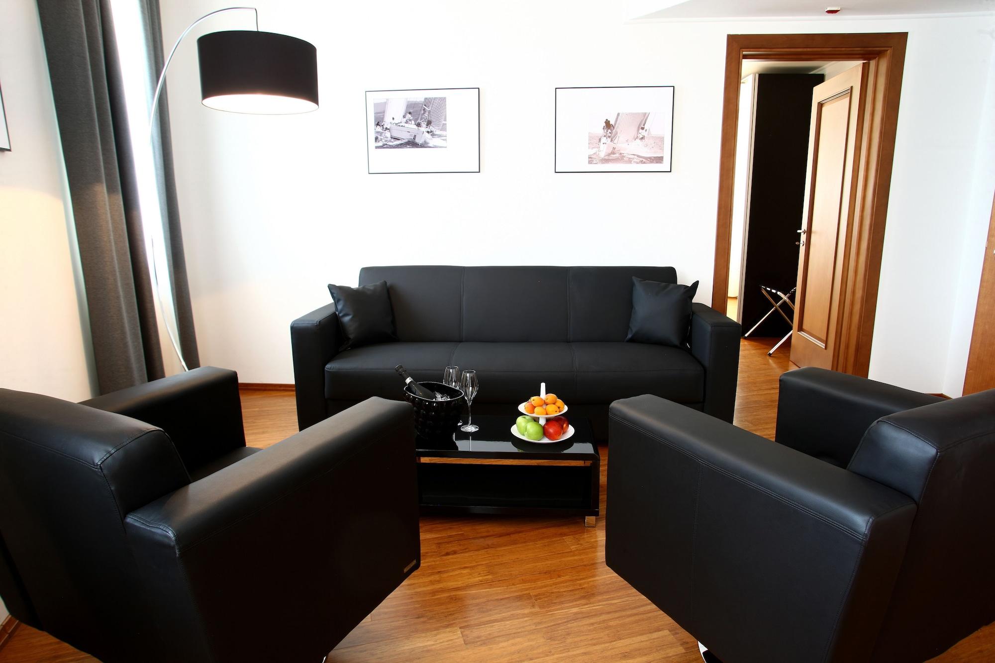 Hotel San Rocco มูเจีย ภายนอก รูปภาพ